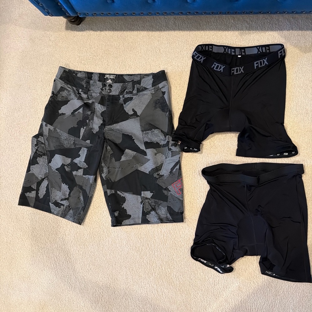Fox Camo and Black Shorts Set